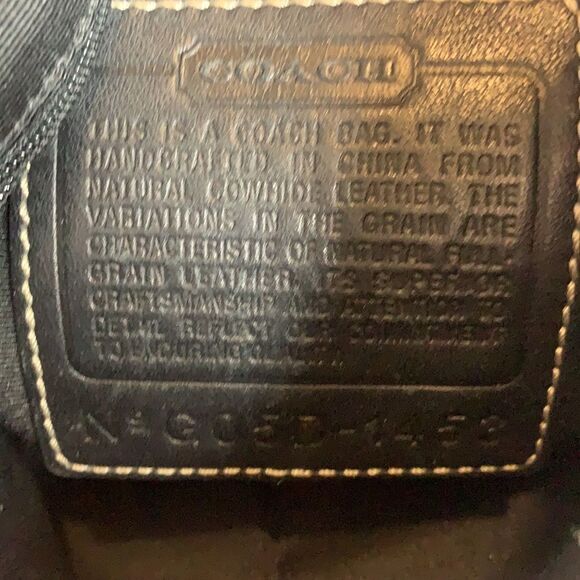 Coach Soho black leather slim duffle shoulder bag - Picture 10 of 12